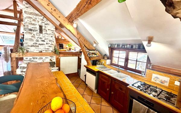 Maison à vendre    13 pièces •  Rabou