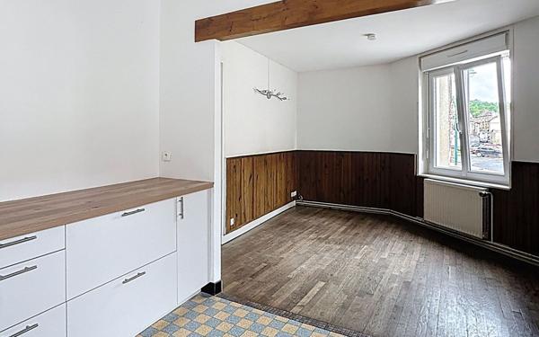 Maison à vendre    4 pièces •  Nogent-l'Abbesse