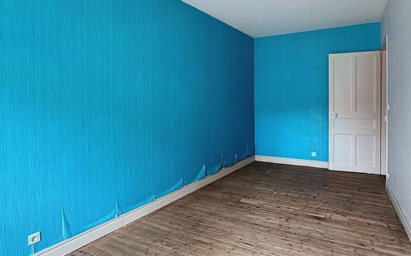 Maison à vendre    4 pièces •  Nogent-l'Abbesse