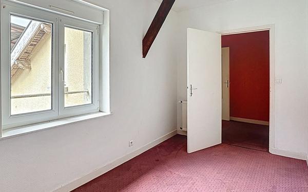 Maison à vendre    4 pièces •  Nogent-l'Abbesse