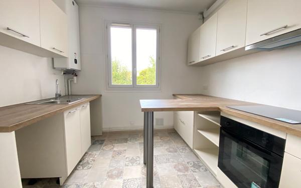 Appartement à vendre    2 pièces • 51,80 m2 Saint-Maur-des-Fossés