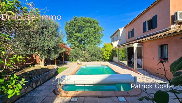 Maison à vendre 6 pièces de 141 m²