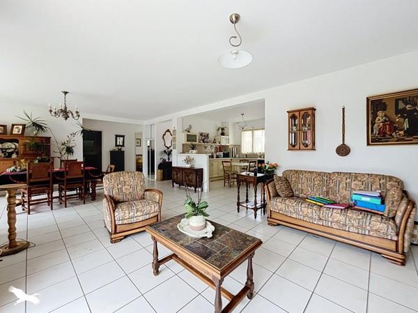 Maison à vendre 379 080 € Plestin-les-Grèves 5 p 100 m² DPE C