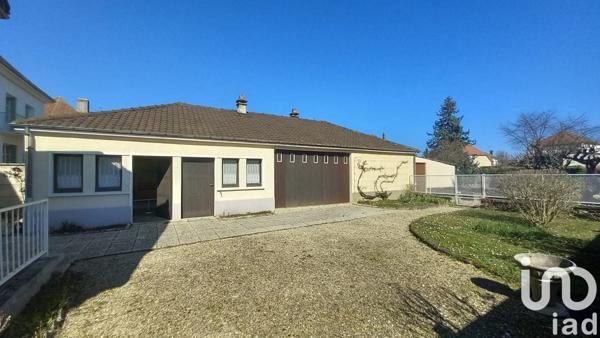 Maison 6 pièces de 126 m² à Brienne-le-Château (10500)