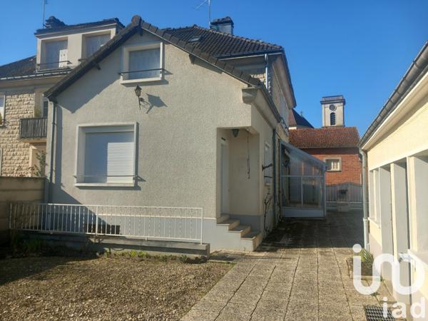 Maison 6 pièces de 126 m² à Brienne-le-Château (10500)