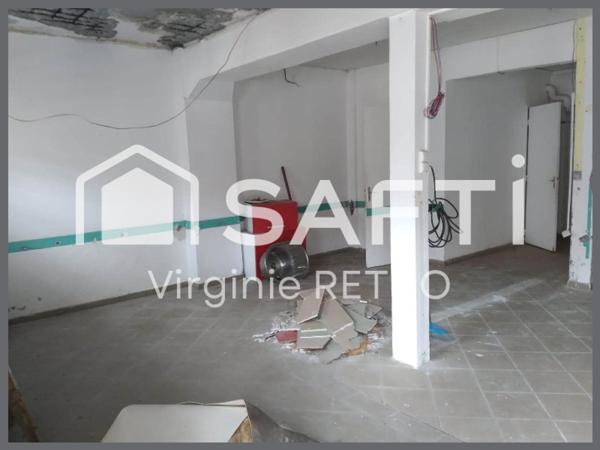 IMMEUBLE SUR DEUX NIVEAUX