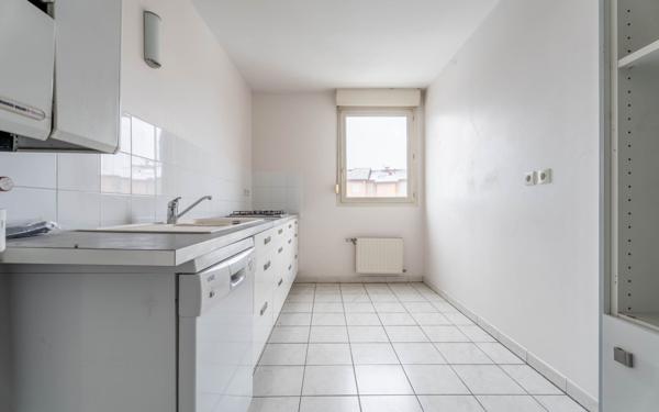 Appartement à vendre    5 pièces • 96,69 m2 Villefranche-sur-Saône