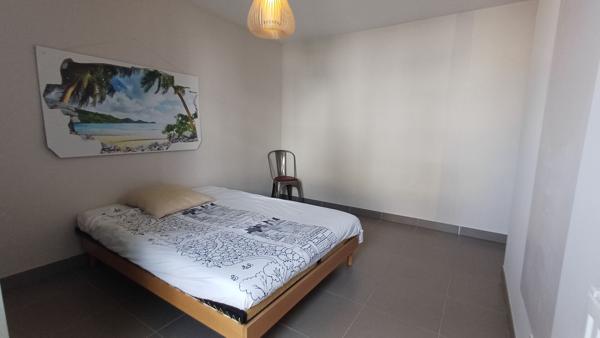 Appartement Sète 4 pièces 94 m2 + 2 garages