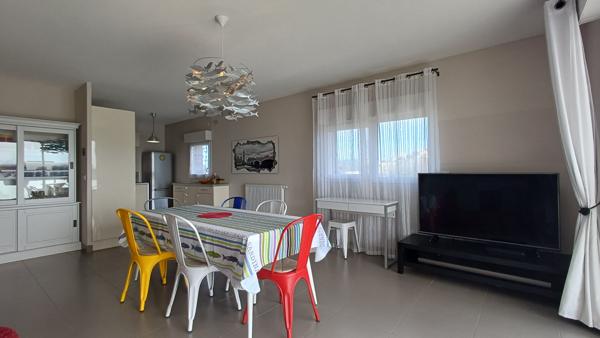 Appartement Sète 4 pièces 94 m2 + 2 garages