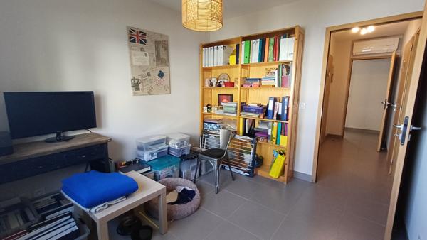 Appartement Sète 4 pièces 94 m2 + 2 garages