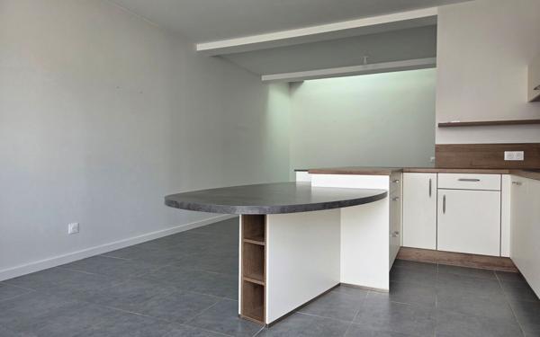 Appartement à vendre    3 pièces • 68,88 m2 Rochefort