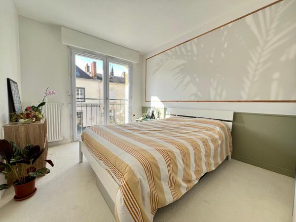 Magnifique Appartement - 2 Chambres Lumineux - Double garage - Cave