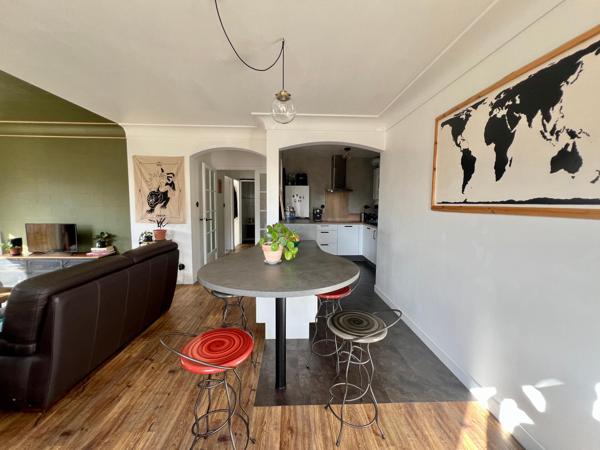 Magnifique Appartement - 2 Chambres Lumineux - Double garage - Cave