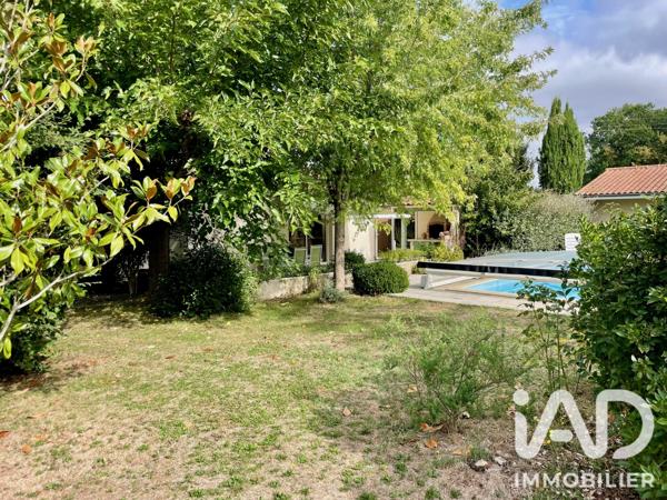 Maison à vendre 4 pièces 95 m² Clam