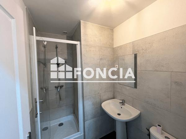 Location Appartement meublé 2 pièces 23.5 m² - 25 RUE BLANCHEMAILLE Roubaix 59100