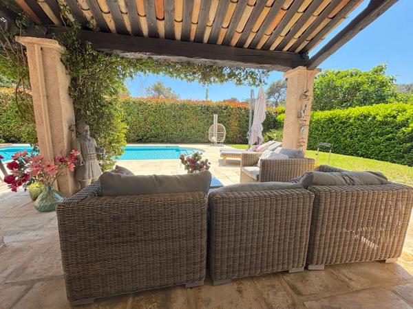 Maison à vendre 4 pièces MOUGINS (06)