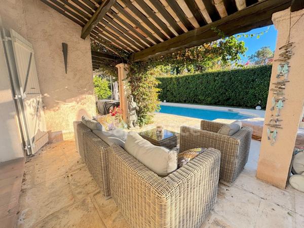 Maison à vendre 4 pièces MOUGINS (06)