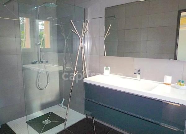 Maison à vendre 4 pièces MOUGINS (06)