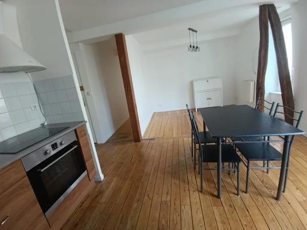 Deux appartements dans immeuble de rapport
