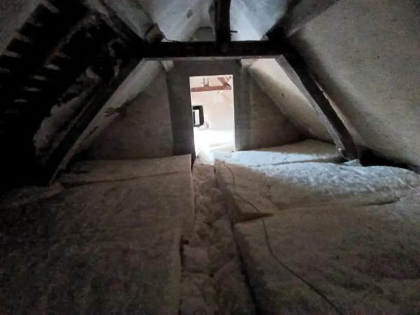 Deux appartements dans immeuble de rapport