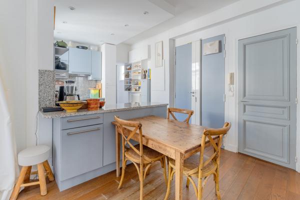 Appartement F6 à vendre  7 pièces - 164,51 m2 PARIS - 75014