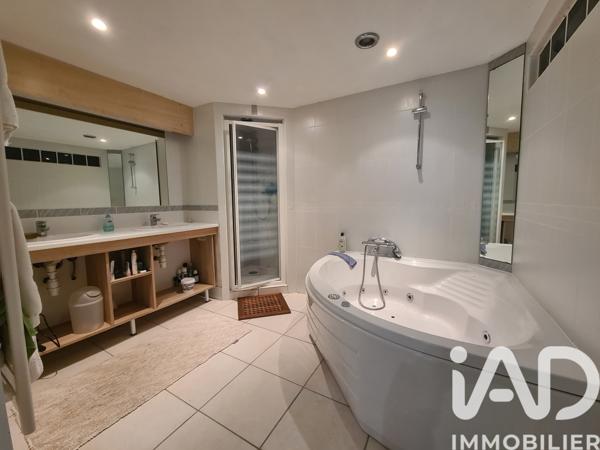 Maison à vendre 6 pièces 142 m² Estialescq