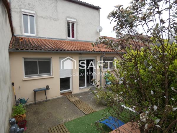 Maison Chaleureuse avec Grand Potentiel