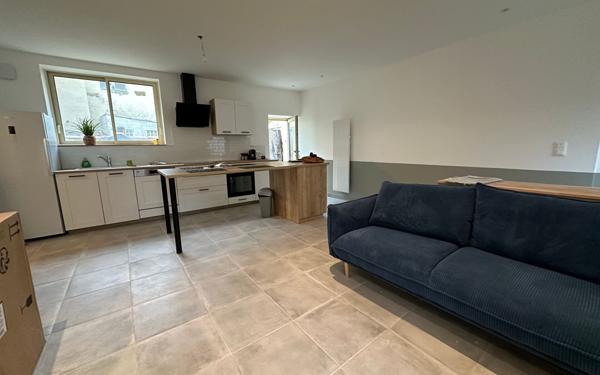 Maison à vendre    5 pièces •  Surgères