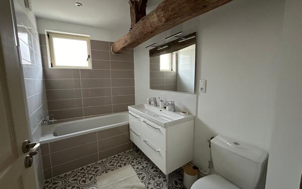 Maison à vendre    5 pièces •  Surgères