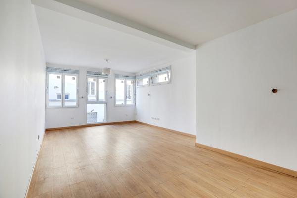 Saint-Denis (93200) Maison neuve avec jardin à Saint-Denis – Proche métro et fort potentiel