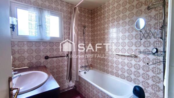 Maison plain pied - proche bourg - au calme