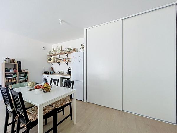 ANGERS BELLE BEILLE T2 MODERNE 48 M2 AVEC TERRASSE ET VUE SUR LA VERDURE Angers