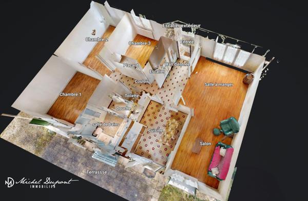 Maison de 90 m² sur sous sol avec 4486 m² de terrain au Bugue