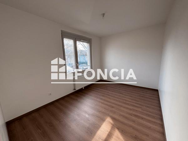 Location Appartement 4 pièces 81.39 m² - 27 AVENUE DU GRAND CHATELET Grenoble 38000