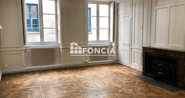 Location Appartement 4 pièces 87.37 m² - Lyon 69001