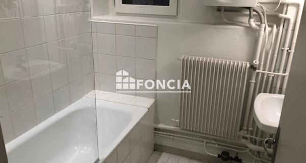 Location Appartement 4 pièces 87.37 m² - Lyon 69001