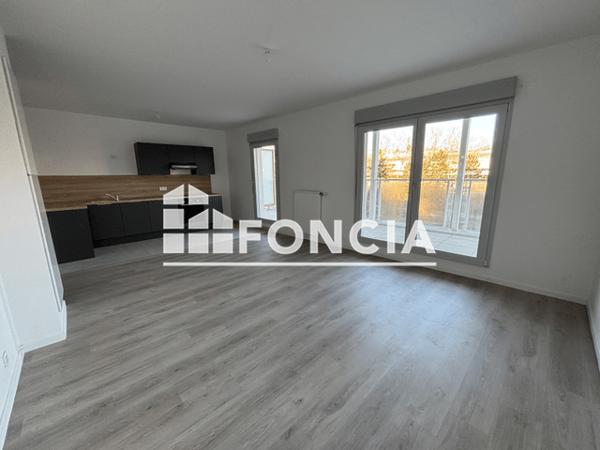 Location Appartement 3 pièces 68.68 m² - 2/8 RUE COLONEL FABIEN DU MOULIN BRULE Reims 51100