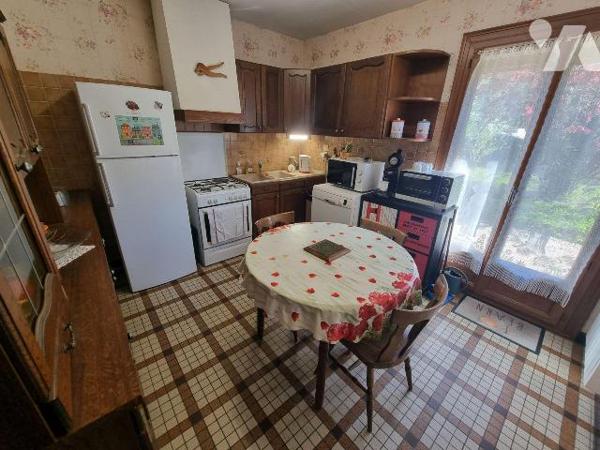 A vendre à Romorantin-Lanthenay (41), située au nord de Romorantin, dans un quartier résidentie...