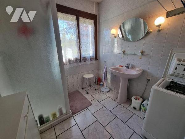 A vendre à Romorantin-Lanthenay (41), située au nord de Romorantin, dans un quartier résidentie...