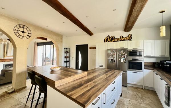 Vente Maison Maison récemment rénovée rénové(e) Vias   