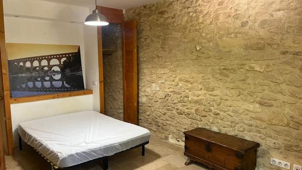 Vers-Pont-du-Gard (30210) MAS ET 2 GITES 310 m2