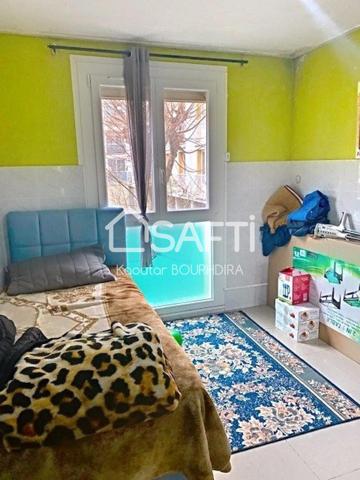 Spacieux T5 lumineux et bien équipé