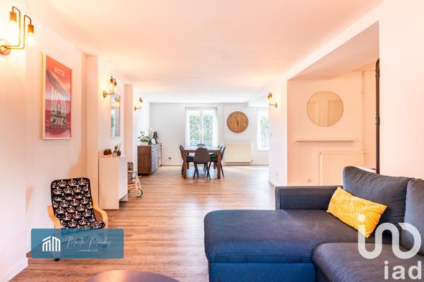 Appartement à vendre 6 pièces 111 m² Saint-Romain-le-Puy