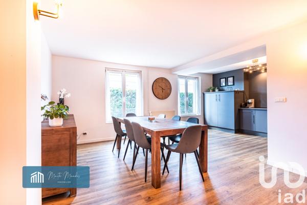 Appartement à vendre 6 pièces 111 m² Saint-Romain-le-Puy