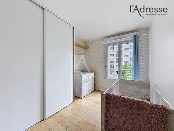 SURESNES limite Puteaux - Appartement 5 pièces 101m², cave et parking