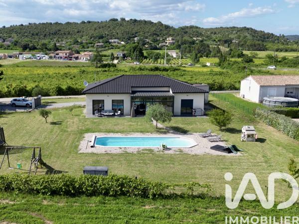 Maison à vendre 5 pièces 182 m² Vallon-Pont-d'Arc