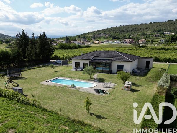 Maison à vendre 5 pièces 182 m² Vallon-Pont-d'Arc