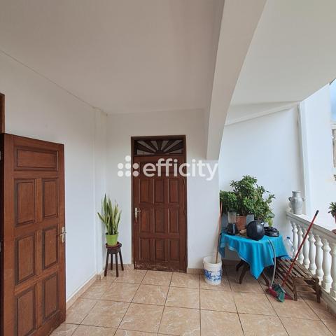 Appartement
         3 pièces
        - 91 m² Exclusivité 167 000 € *