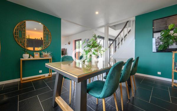 Maison à vendre    5 pièces •  Santes