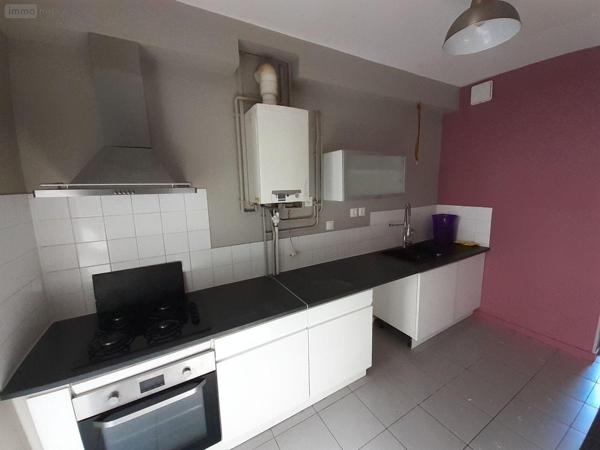 Maison de ville à vendre à Écommoy dans la Sarthe (72220), ref : 023/2056